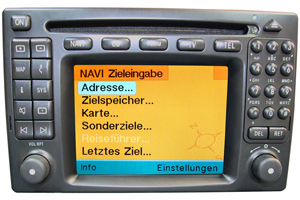 Mercedes E Klasse Navi Softwarefehler, Navigationsgerät Reparatur