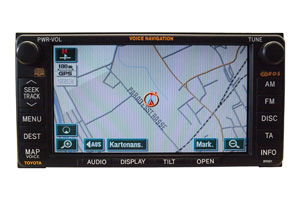 Toyota Yaris Navigationsgerät Pixelfehler Reparatur, Navi - Display / Monitor defekt