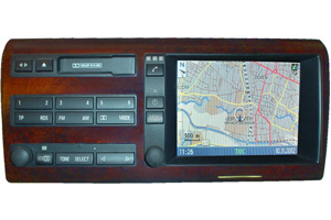BMW 7er Navigationsgerät Pixelfehler Reparatur, Navi - Display / Monitor defekt