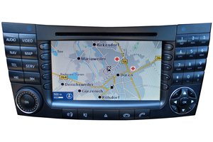 Mercedes CLK Klasse Navigationsgerät Pixelfehler Reparatur, Navi - Display / Monitor defekt