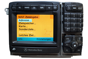 Mercedes CL Klasse Navigationsgerät Pixelfehler Reparatur, Navi - Display / Monitor defekt